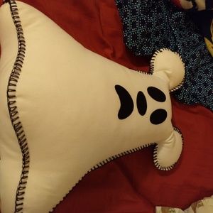 Mickey Halloween pillow